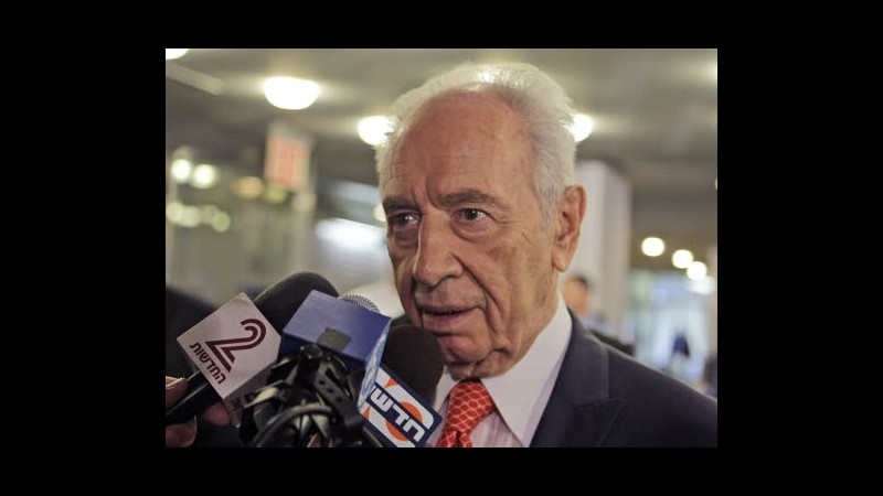 Iran, Peres: Disposto a incontrare Rohani se utile a ridurre tensioni