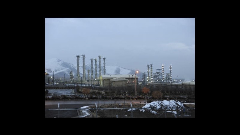 Iran, ispettori Aiea giunti a Teheran per visitare sito nucleare Arak