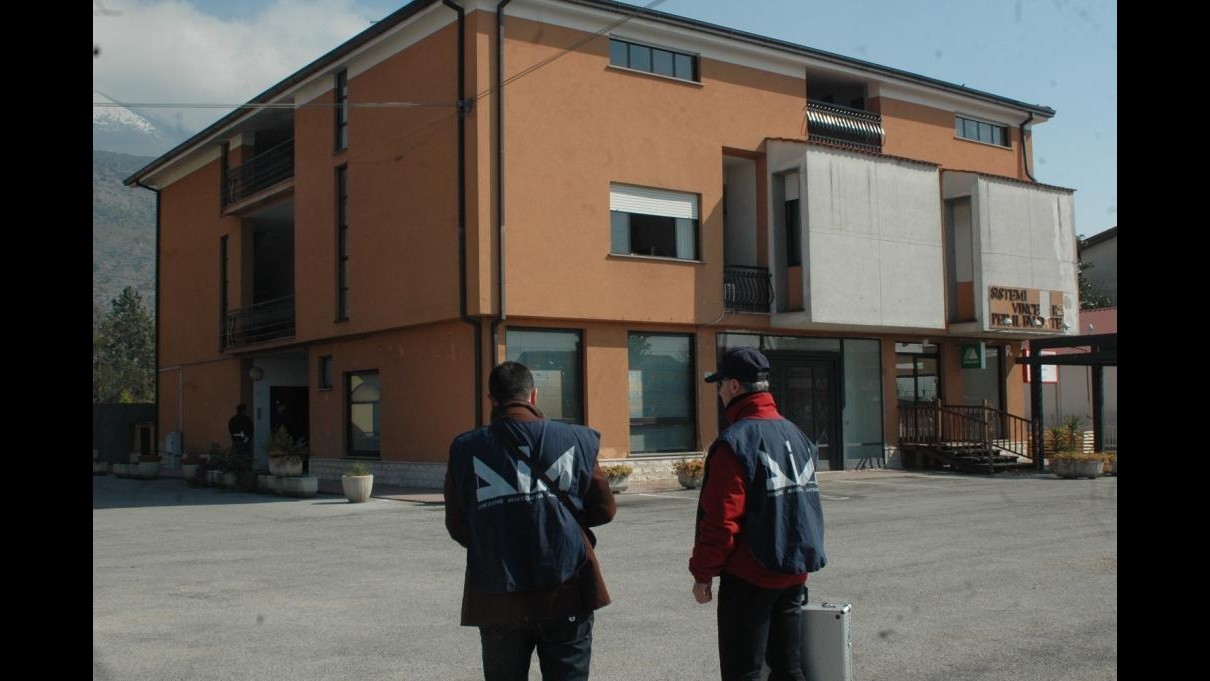 Camorra, sequestrati beni per 4 milioni a affiliati clan Casalesi