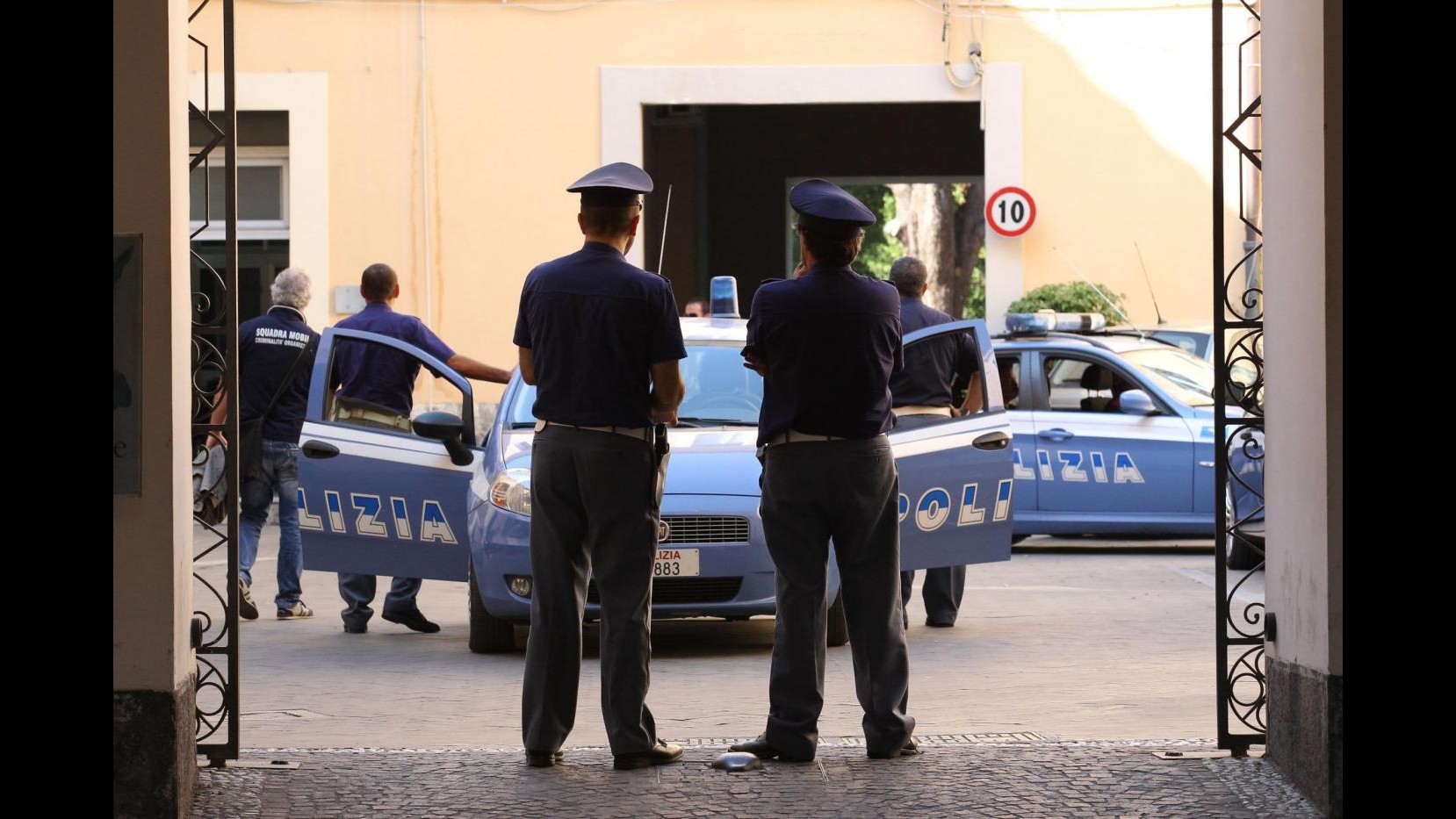 Caserta, estorsioni su set Gomorra :arrestati 2 affiliati a Casalesi