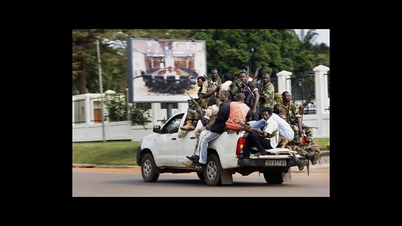 Scontri Seleka-pro Bozizé a Bangui. Atteso ok su invio soldati Francia