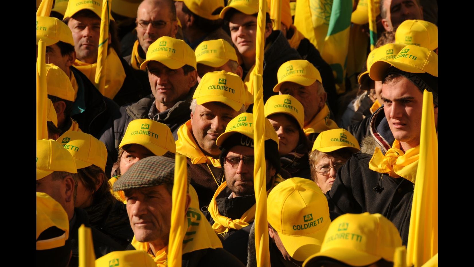 Crisi, Coldiretti: migliaia di agricoltori manifestano al Brennero