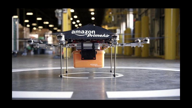 Amazon, droni al posto di fattorini: Consegne in 30 minuti