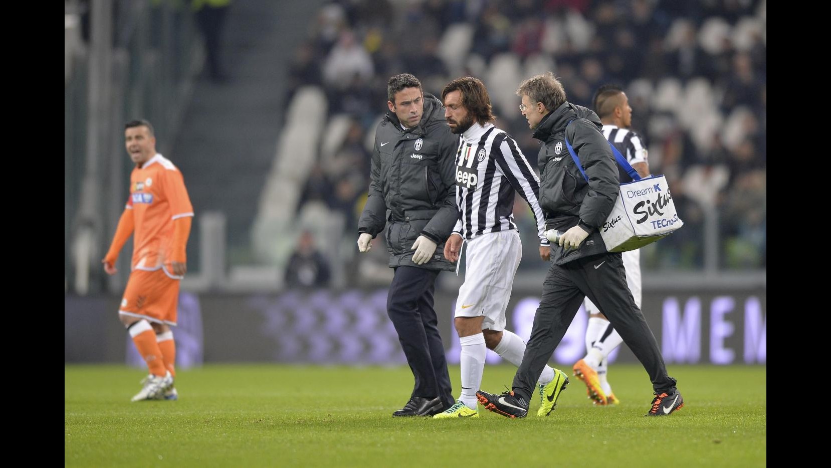 Juve, Pirlo ko: lesione legamento collaterale ginocchio, salterà il Galatasaray