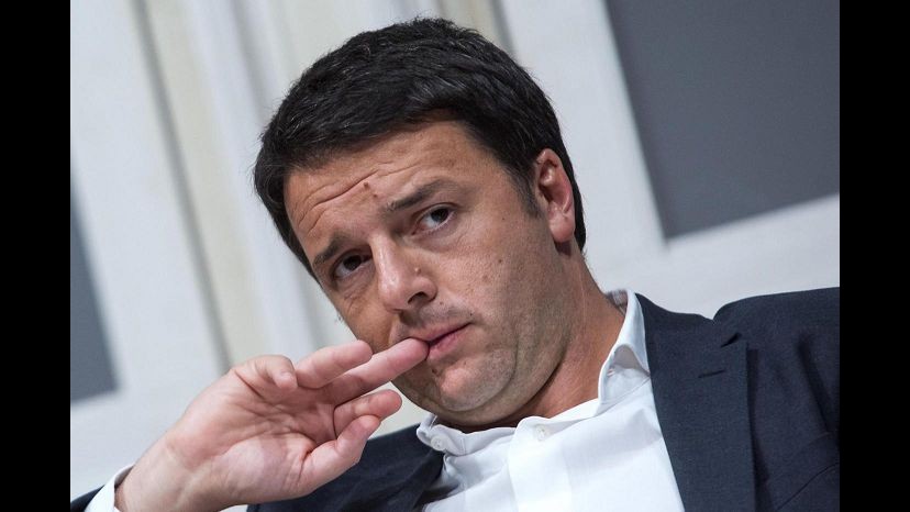 Governo, Renzi a Letta: Riforme o Pd lascia la maggioranza