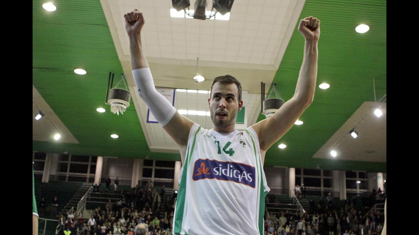Basket, serie A: Milano e Siena ko contro Avellino e Varese