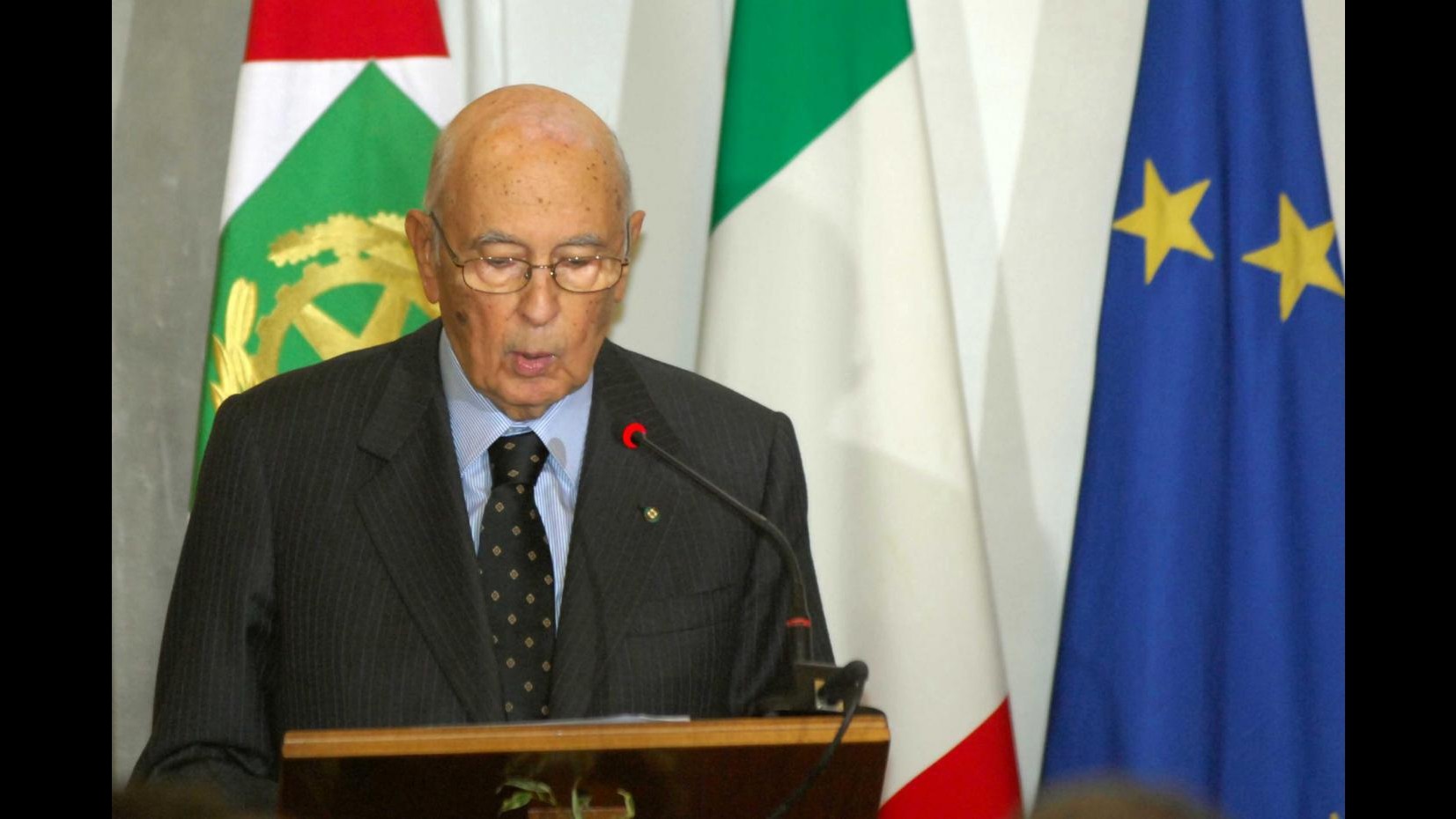 Napolitano: Superare contrapposizioni tra politica e magistratura