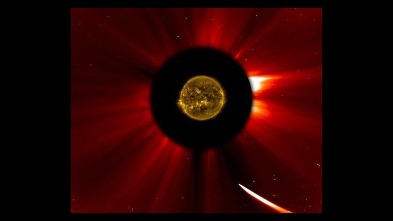 Spazio, giallo su cometa Ison: pareva dissolta, ma forse non del tutto