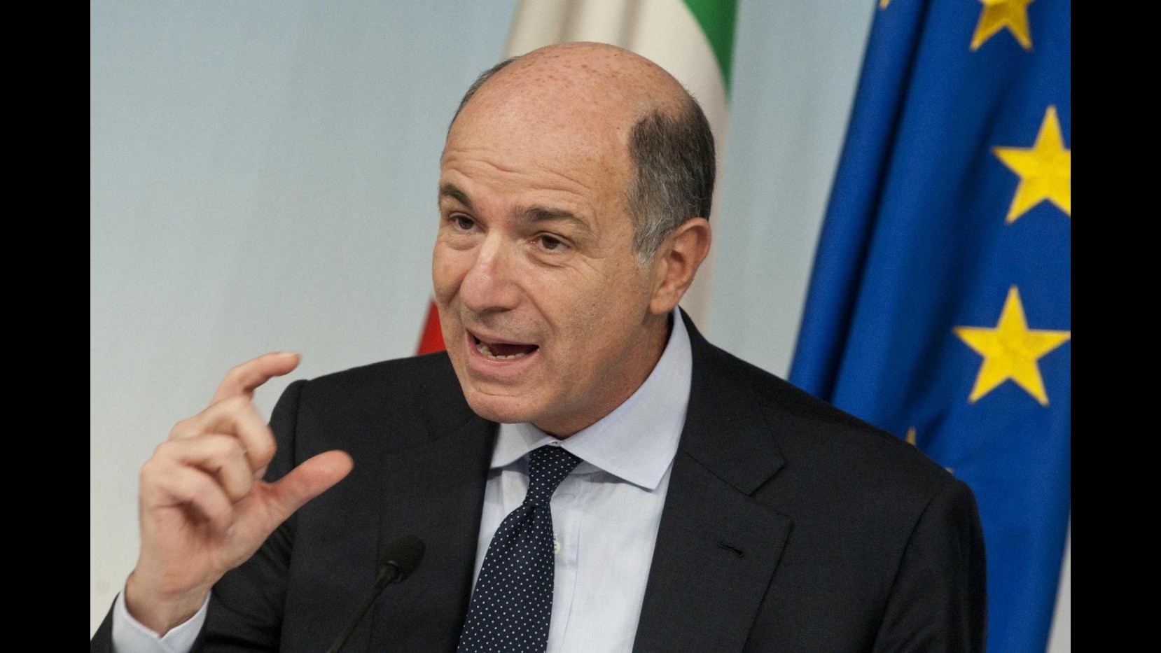 Crisi, Passera: Rispondere a grande paura di 50 milioni famiglie