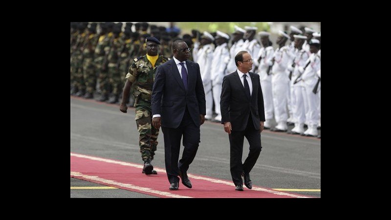 Hollande inizia a Dakar viaggio africano: Storia comune con Francia