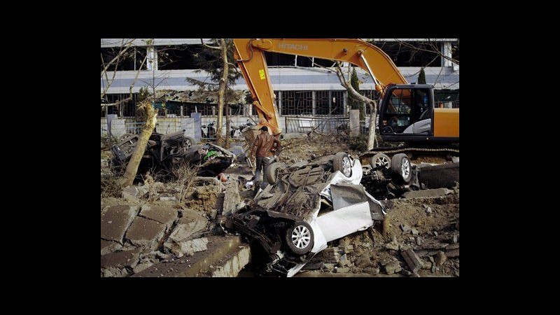 Cina, esplosioni oleodotto: bilancio sale a 52 morti, 11 dispersi