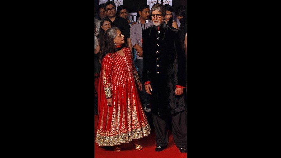 La star di Bollywood Amitabh Bachchan compie 70 anni