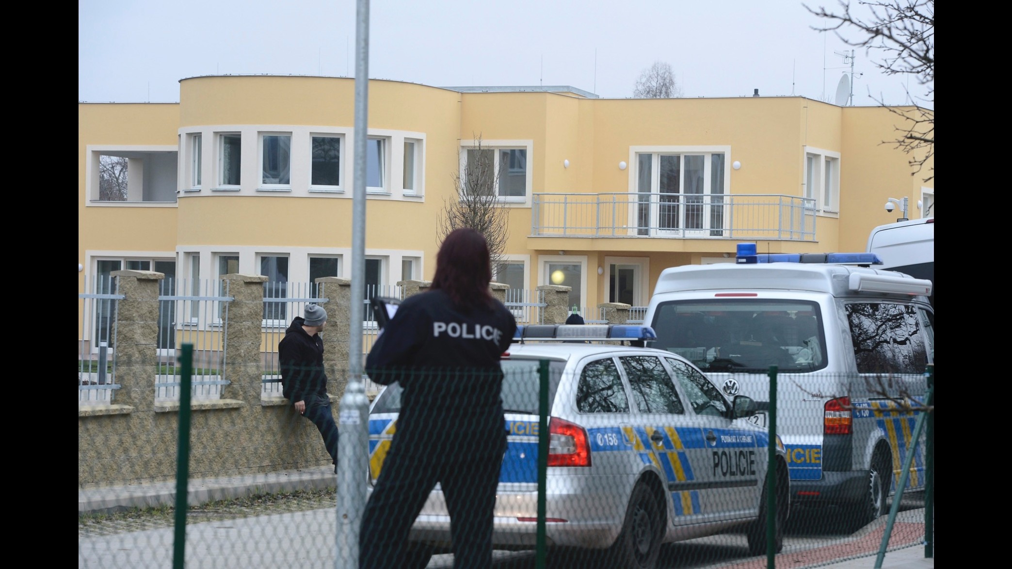 Praga, esplosione in casa: muore ambasciatore palestinese