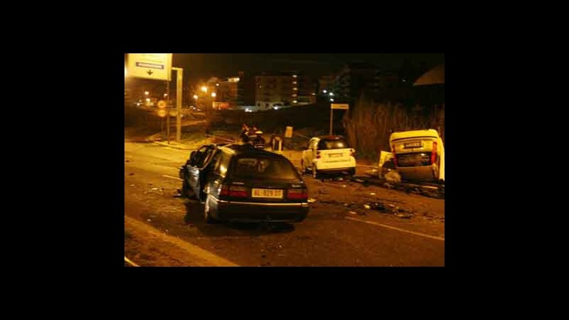 Cosenza, investite da auto dopo incidente stradale: morte 2 donne