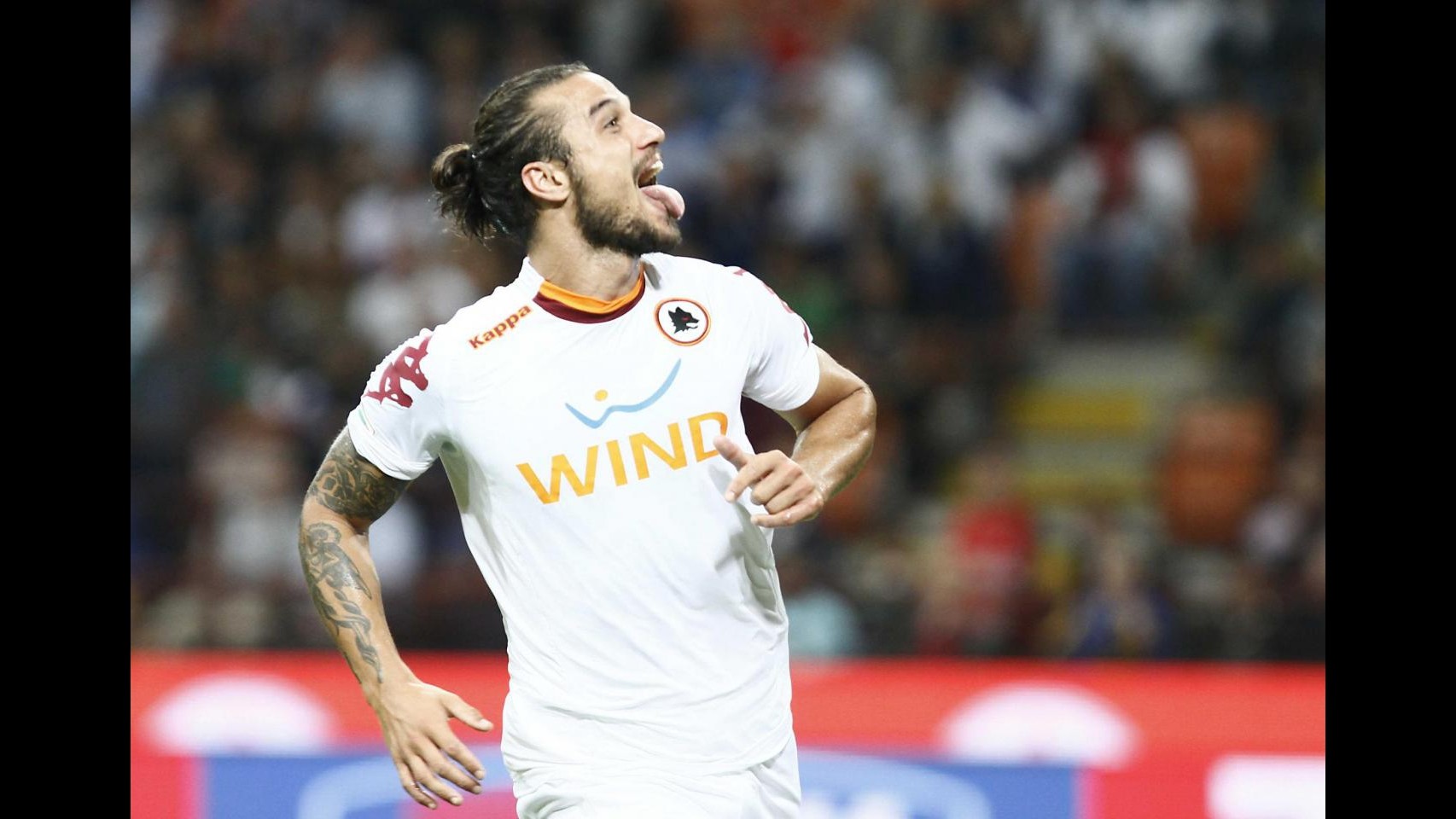 Roma, De Rossi ed Osvaldo finiscono ko in allenamento