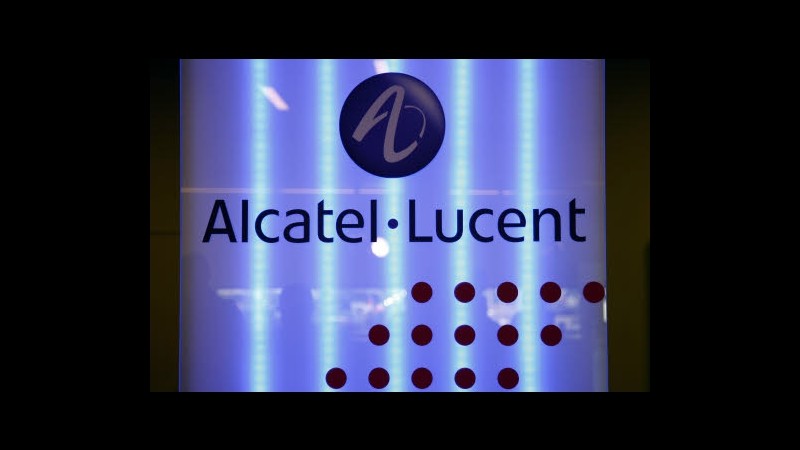 Alcatel-Lucent, rosso di 146 mln nel III trimestre, ricavi -2,8%