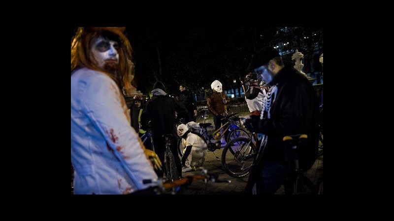 Spagna, tre giovani morte in calca party di Halloween, due ferite