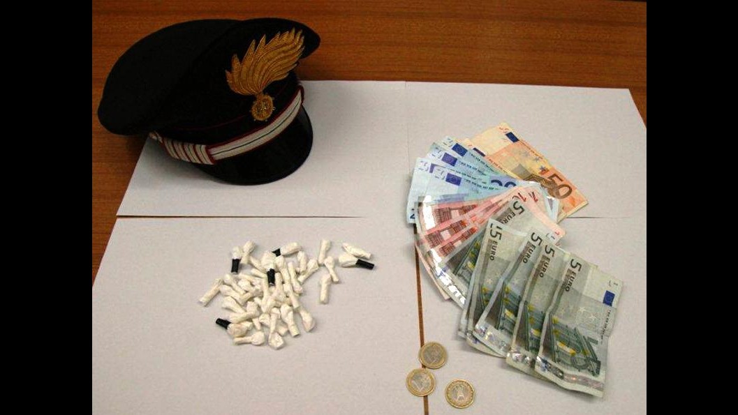 Roma, scoperta centrale droga: 5 in cella tra cui una ragazza