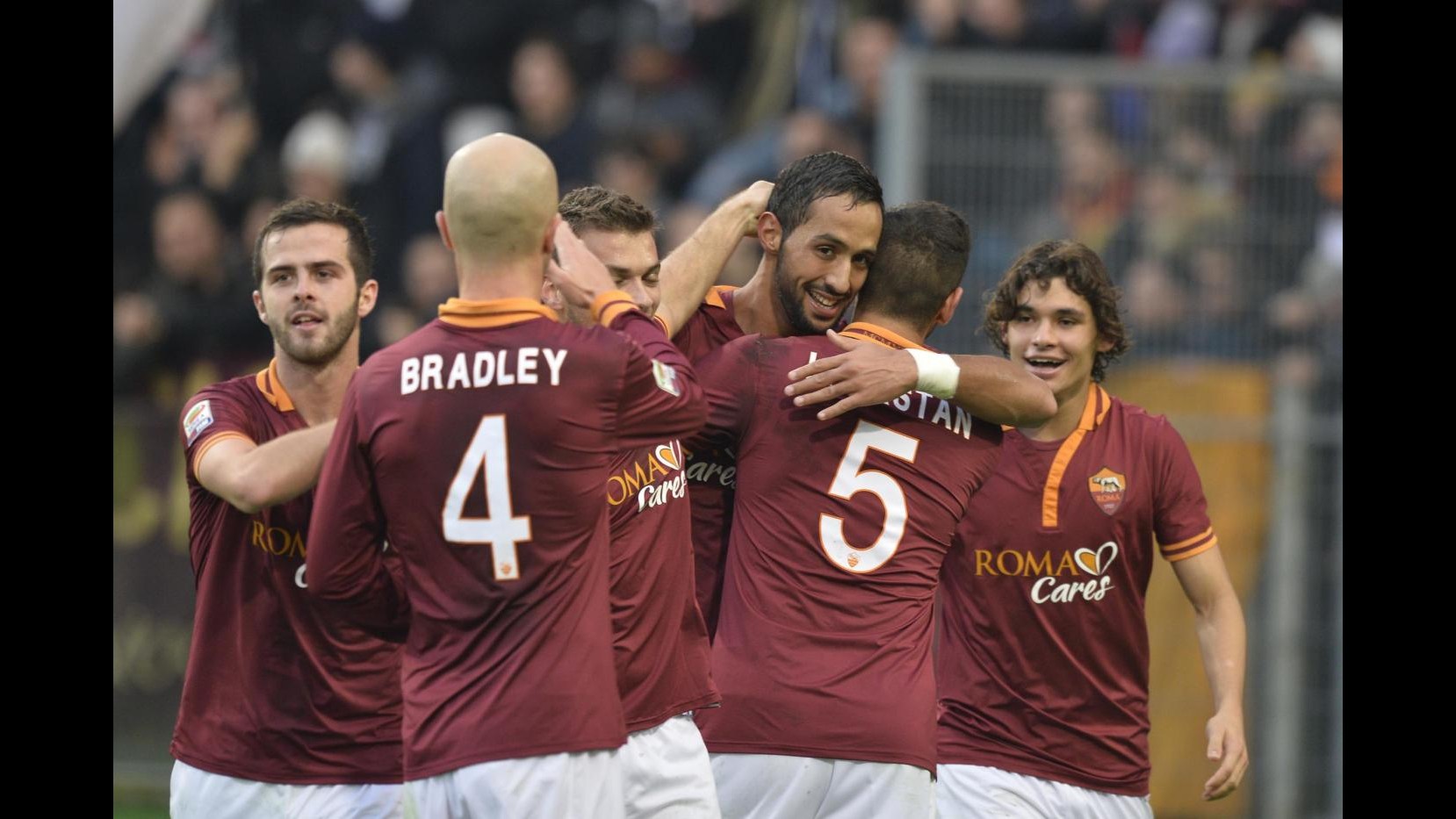 Roma sul velluto con il Catania: 4-0 all’Olimpico, Destro ancora a segno
