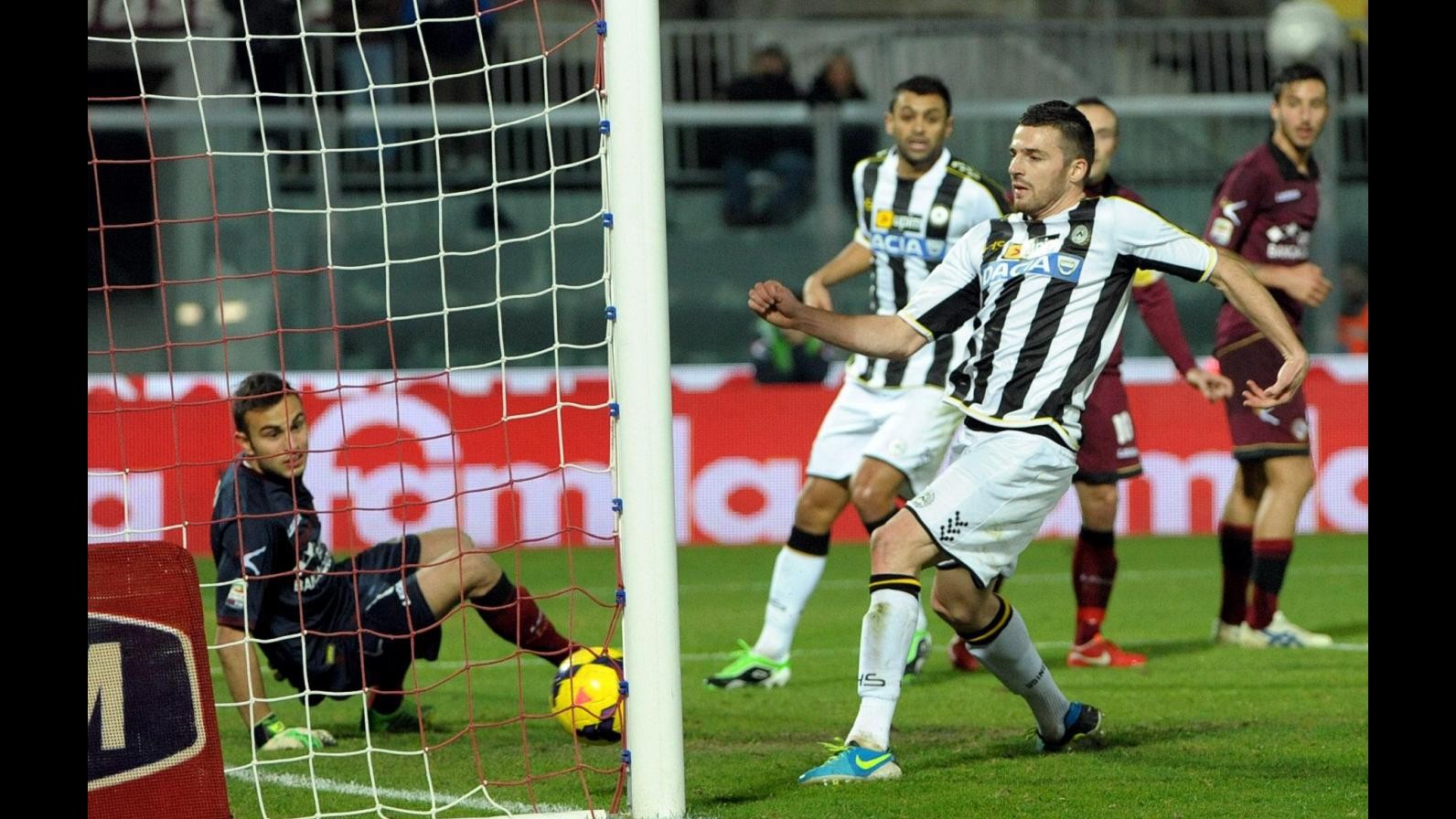 Serie A, Udinese torna al successo e inguaia Livorno: ‘Picchi’ espugnato 1-2