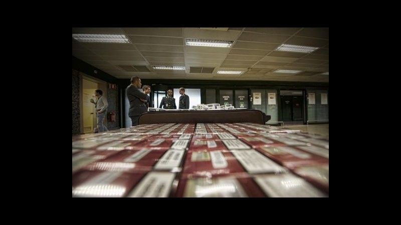 Sequestro 3 tonnellate sigarette contrabbando nel napoletano:5 arresti
