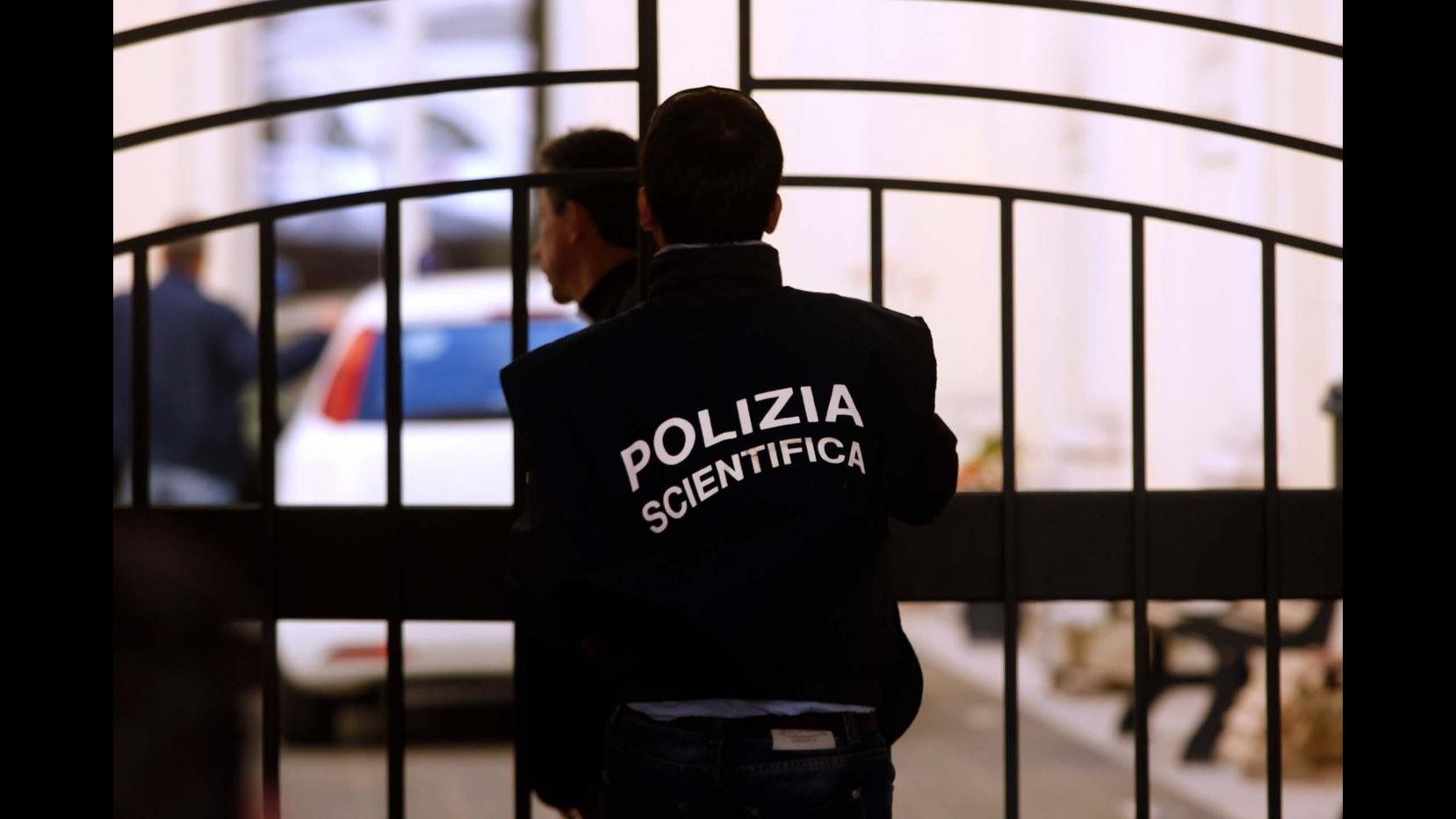 Roma,bimbo di 10 anni trovato impiccato in bagno di casa dei nonni