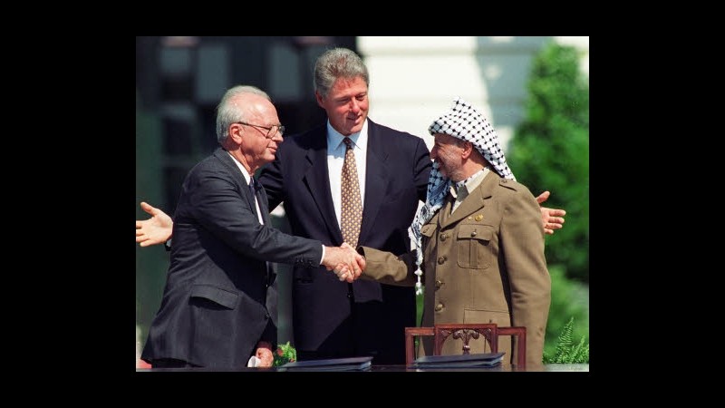 Israele, migliaia a Tel Aviv per 17° anniversario assassinio Rabin