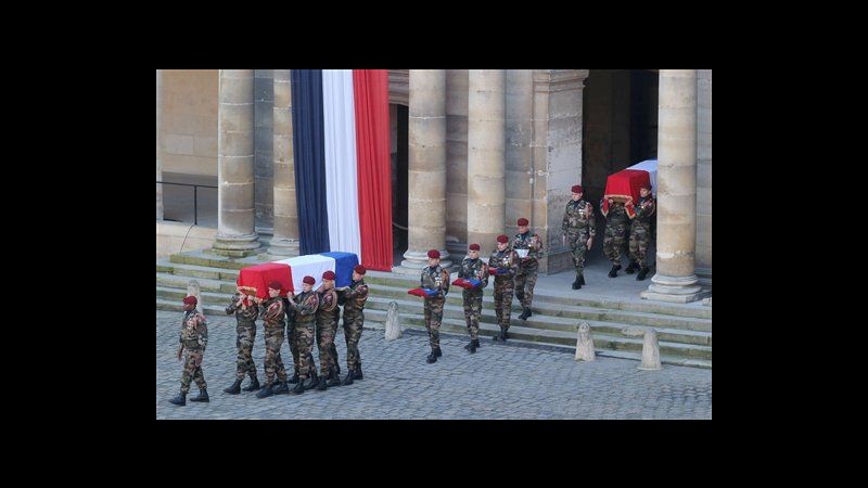 Rep. Centrafricana, Hollande a cerimonia per soldati francesi uccisi