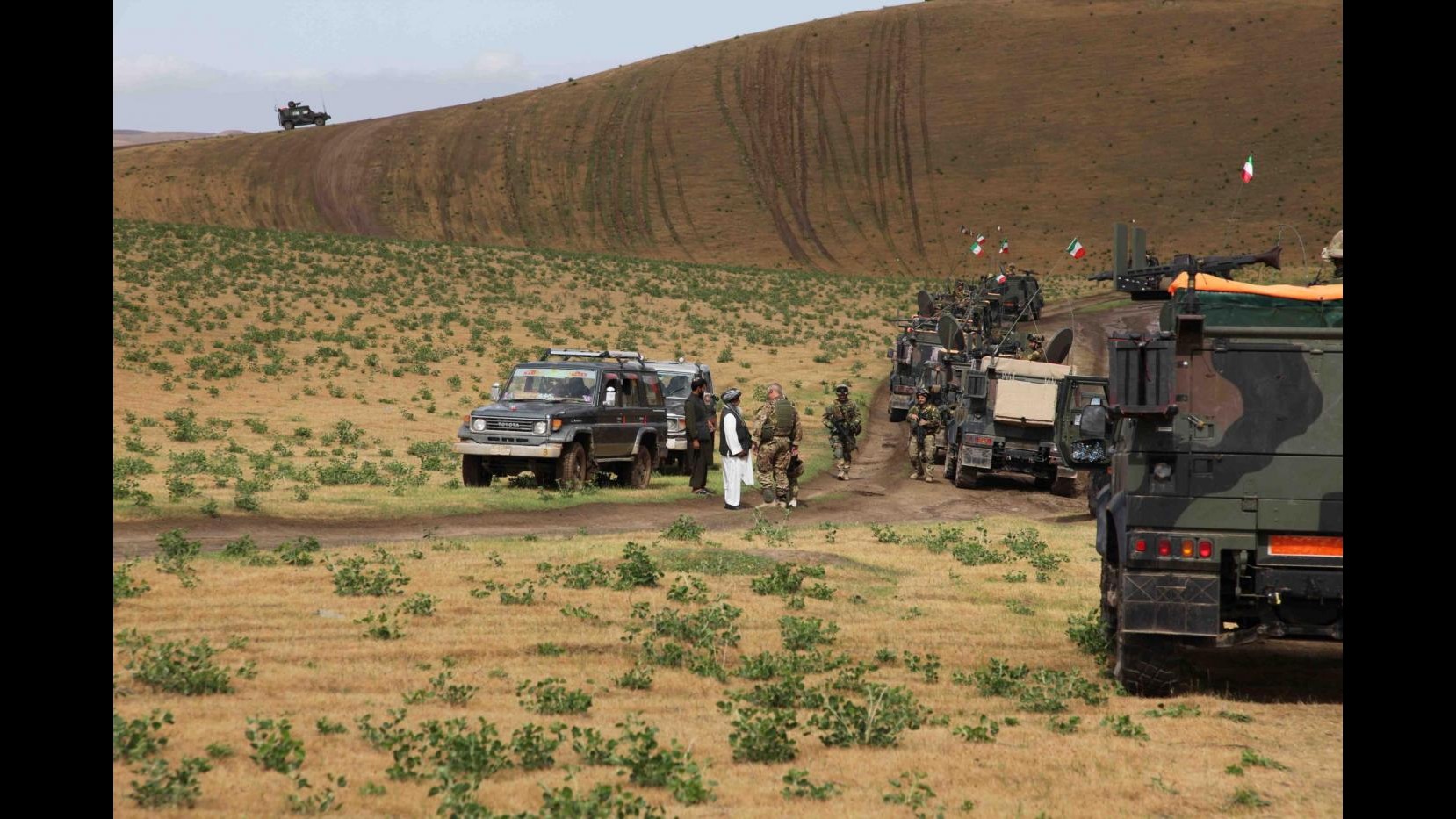 Afghanistan, Difesa: stazionarie condizioni dei tre militari feriti