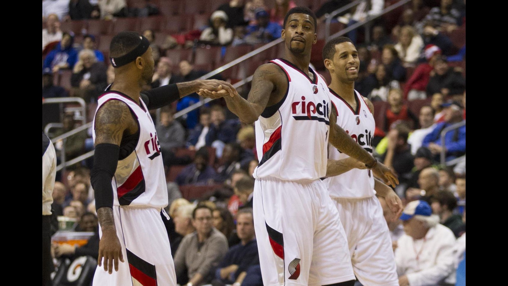 Nba: Detroit ko in overtime con Portland, Datome resta a guardare