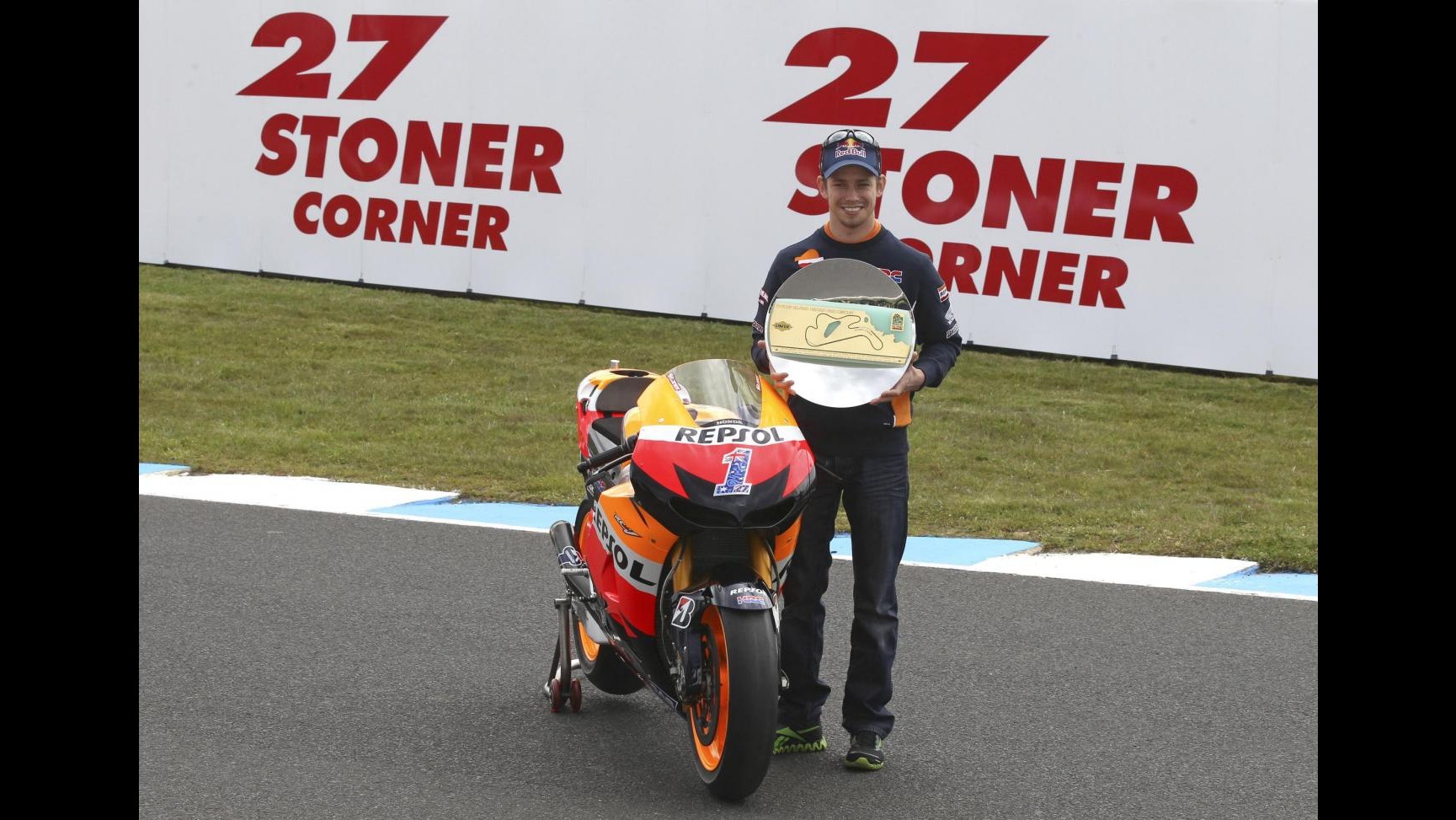 MotoGp: Stoner il più veloce a Phillip Island davanti a Pedrosa e Lorenzo