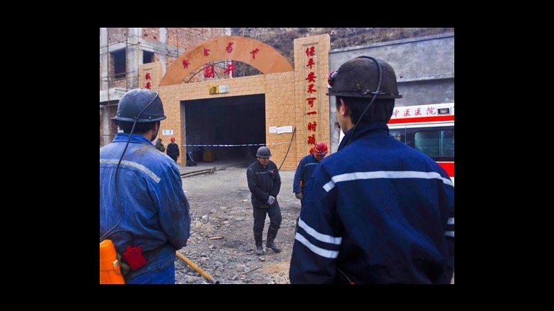 Cina, esplosione in miniera di carbone nell’ovest: morti 21 operai