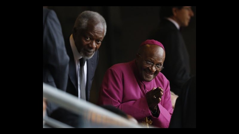 Mandela, Tutu non ha ricevuto accredito: non parteciperà ai funerali