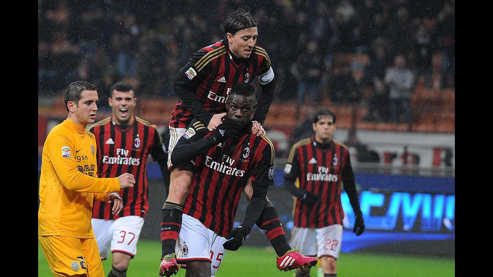 Serie A, buona la prima per Seedorf: Balotelli a segno su rigore, Milan batte Hellas 1-0