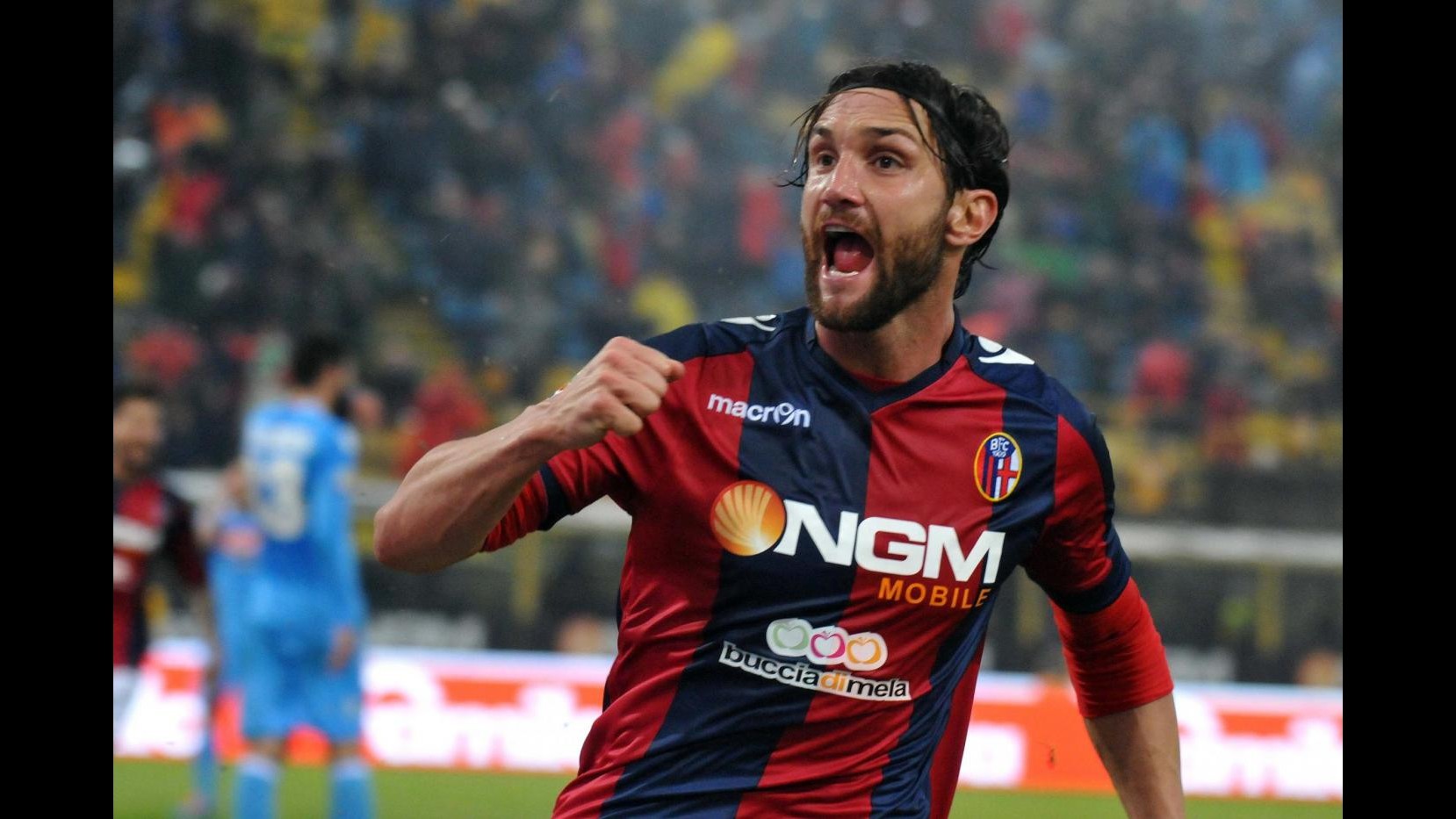 Serie A, Napoli frena ancora e scivola a -12 dalla Juve: 2-2 a Bologna con bis di Bianchi