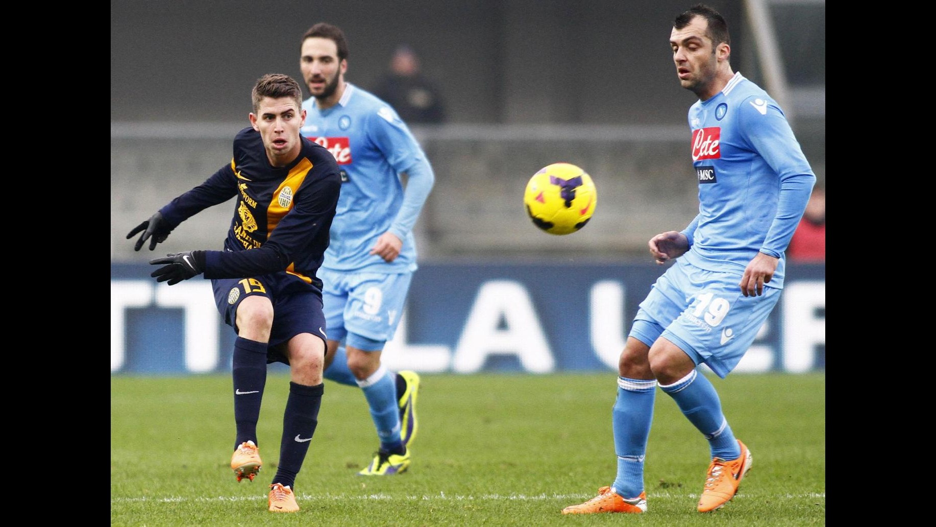 Il Napoli ufficializza Jorginho, contratto fino al 2018. De Laurentiis: Benvenuto!