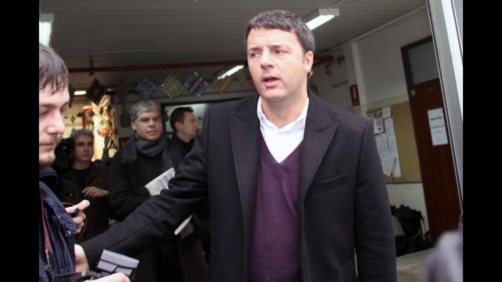 Renzi lancia #enricostaisereno, subito trend topic su Twitter