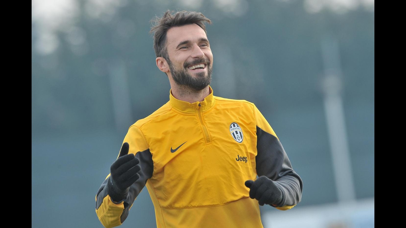 Arsenal spinge per Vucinic, Juventus dice ‘no’ al prestito