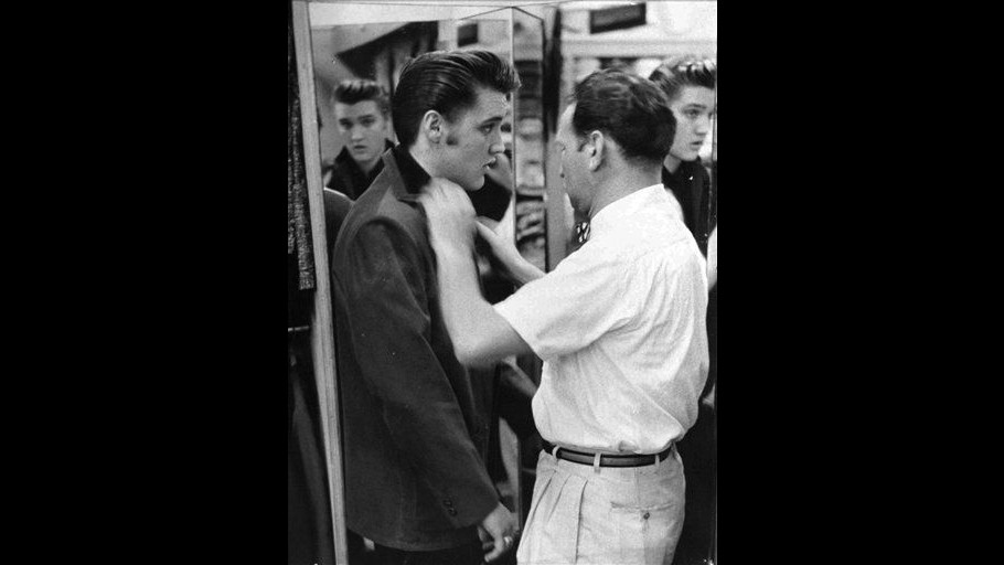 Usa, morto lo stilista di Elvis Presley: lo vestì anche nella bara