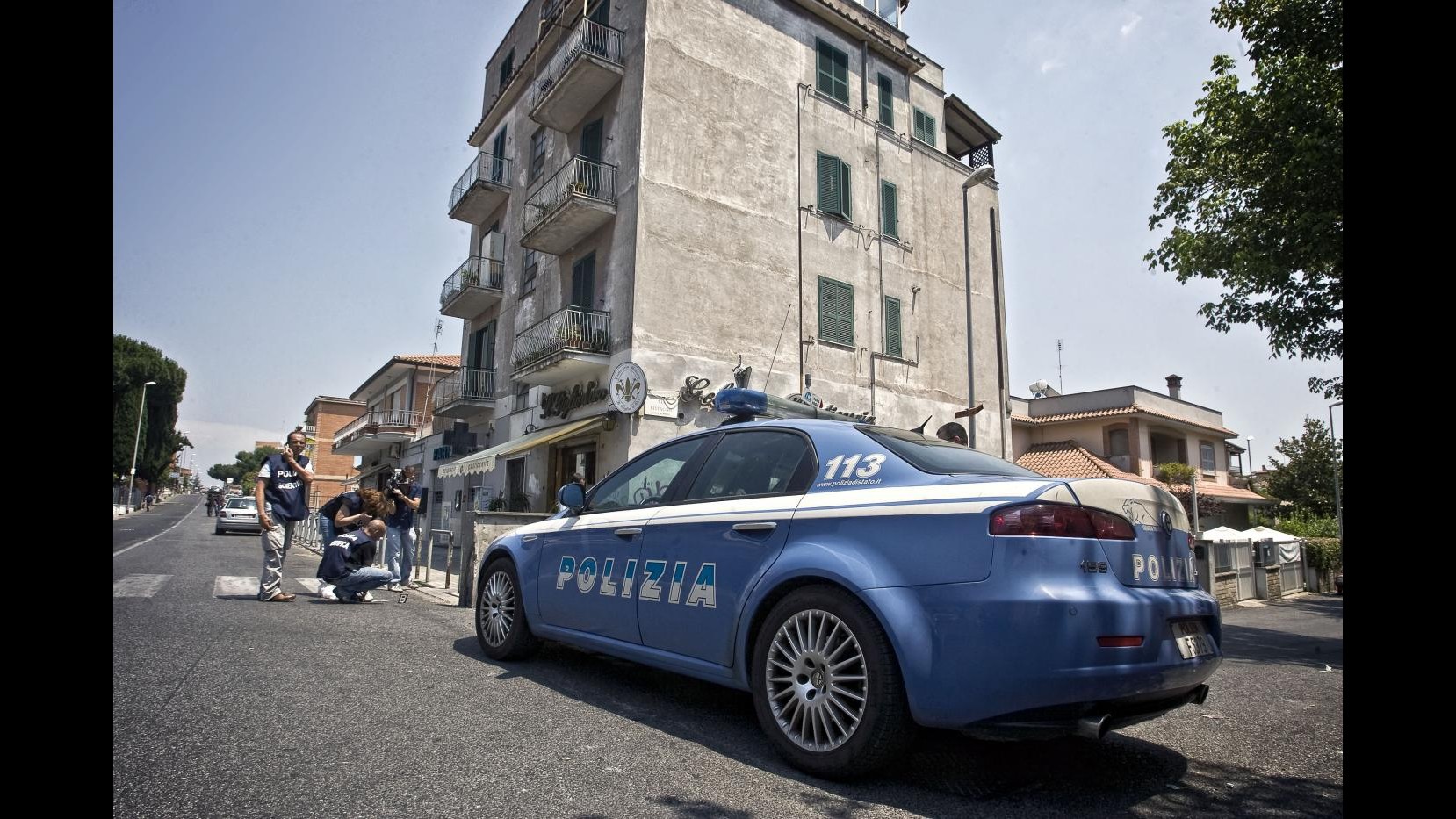 Pescara, trovato uomo morto in appartamento: indaga la polizia