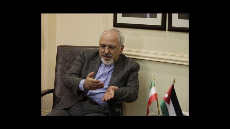 Siria, Zarif incontra Assad a Damasco per colloqui su Ginevra II