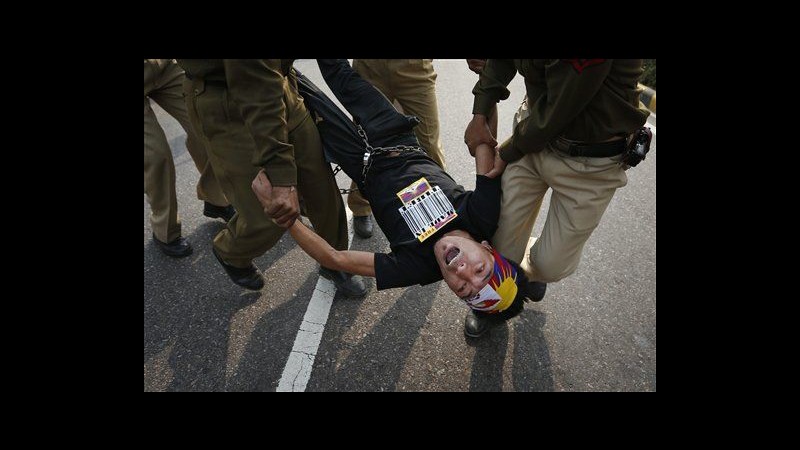 Cina, 2 tibetani morti in autoimmolazioni: 8 durante Congresso Pcc