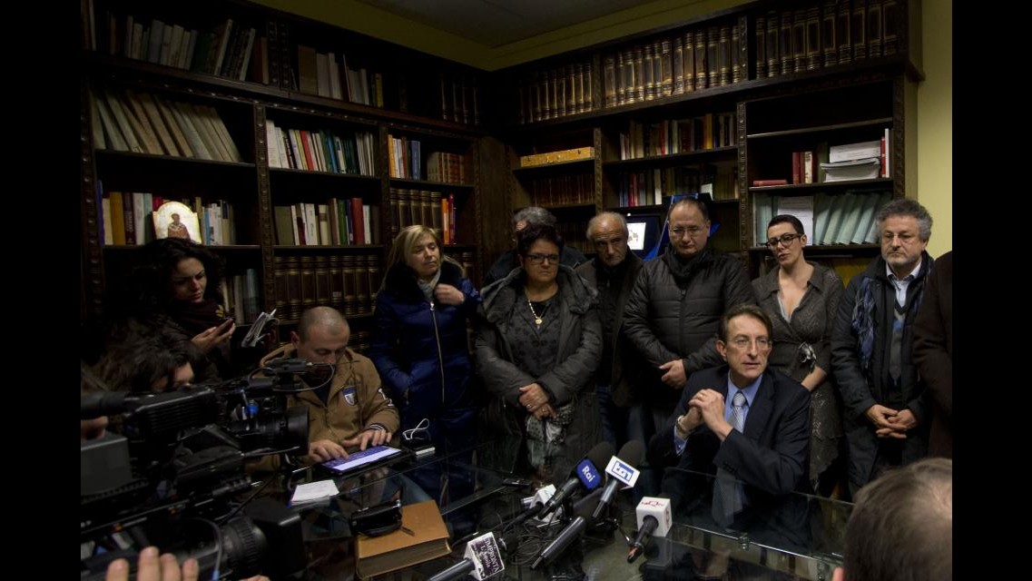 L’Aquila, si dimette sindaco Cialente: Pago io per tutti