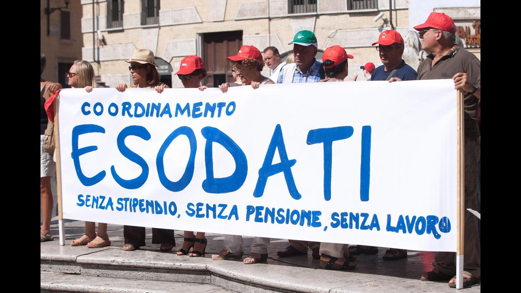 Legge stabilità, no aumento ore lavoro professori. Torna nodo esodati
