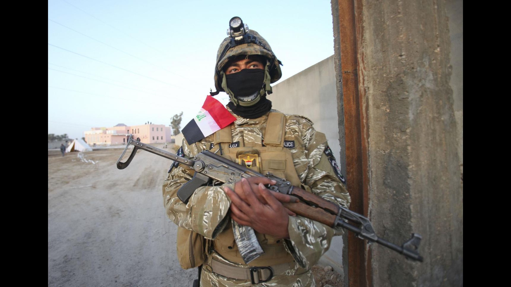 Iraq, in corso scontri fra esercito e militanti in provincia Anbar
