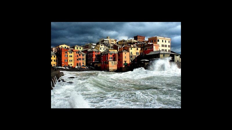 Maltempo, allerta 2 in Liguria. Scuole chiuse a Genova