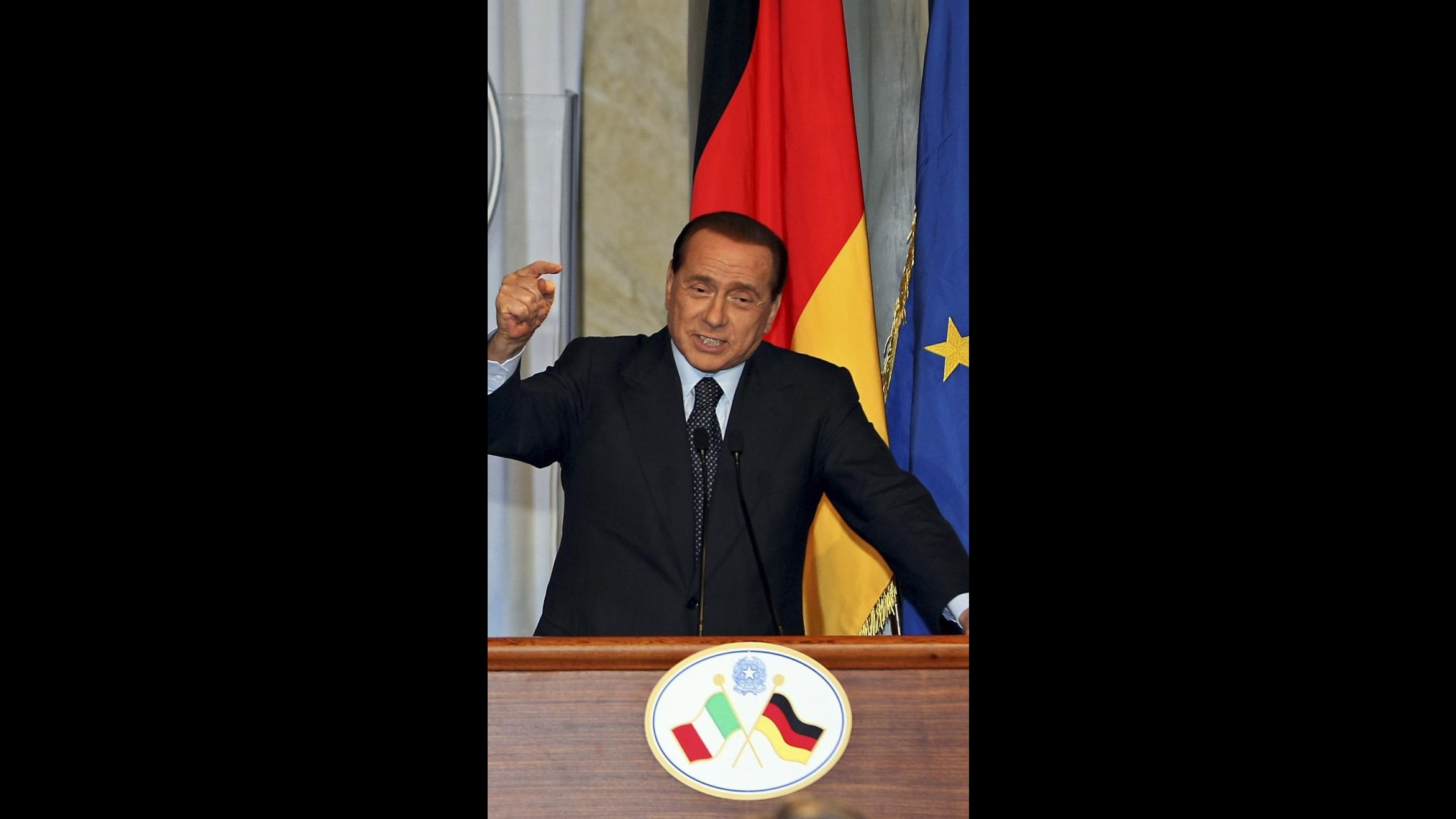 Berlusconi: Germania Paese egoista, è egemone in Europa