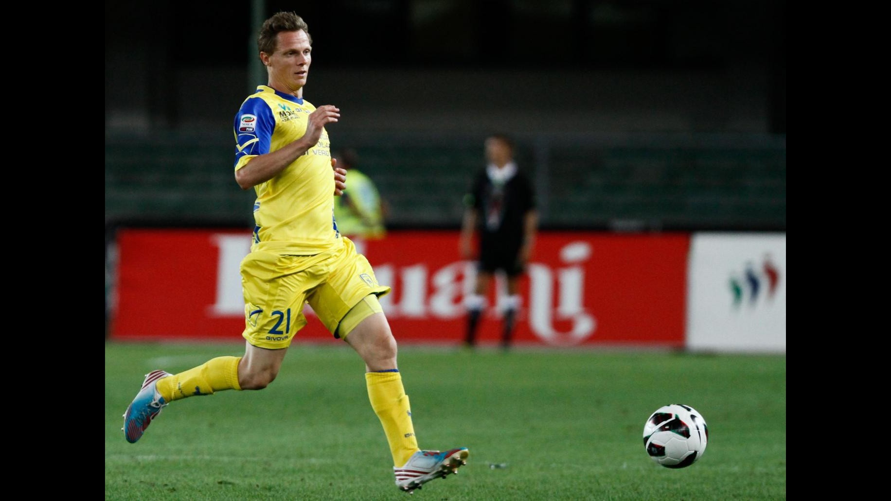 Chievo: problema muscolare per Frey, domani gli esami