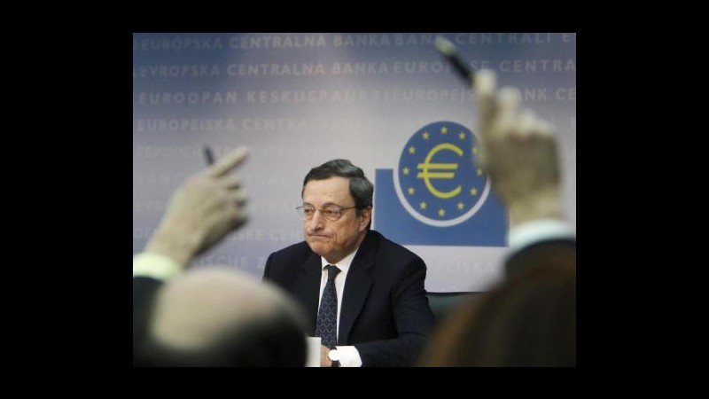 Banche, Draghi: Frenano ancora prestiti a imprese e famiglie