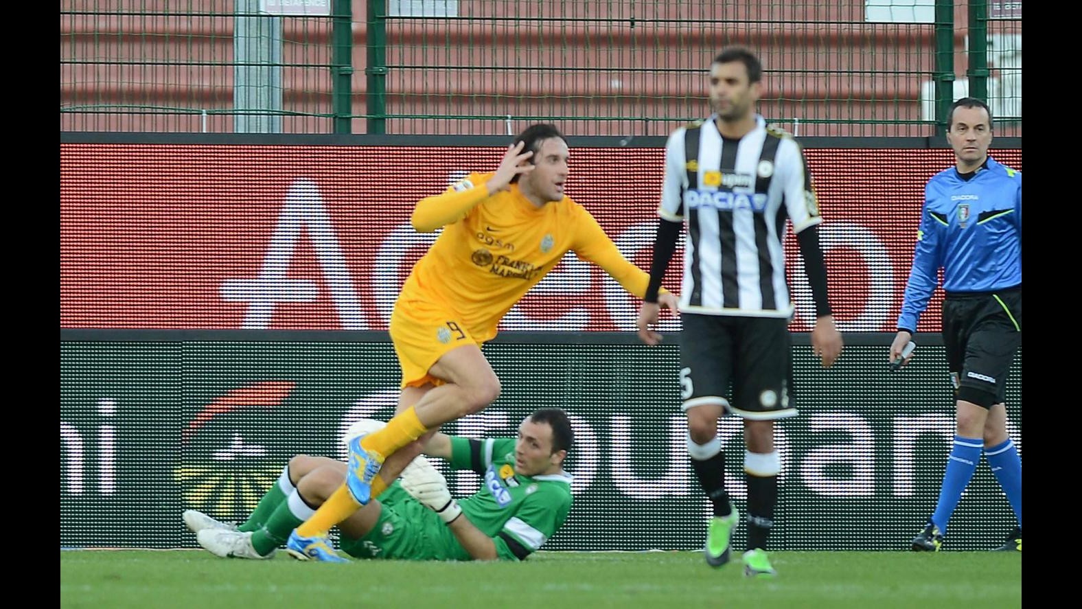 Serie A, Toni trascina il Verona: l’Udinese cade in casa 3-1